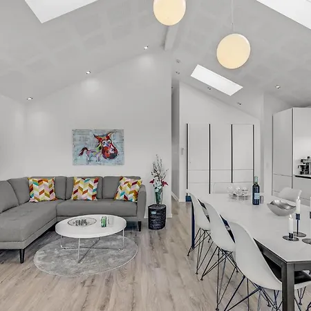 Semesterbostad Three-bedroom In *